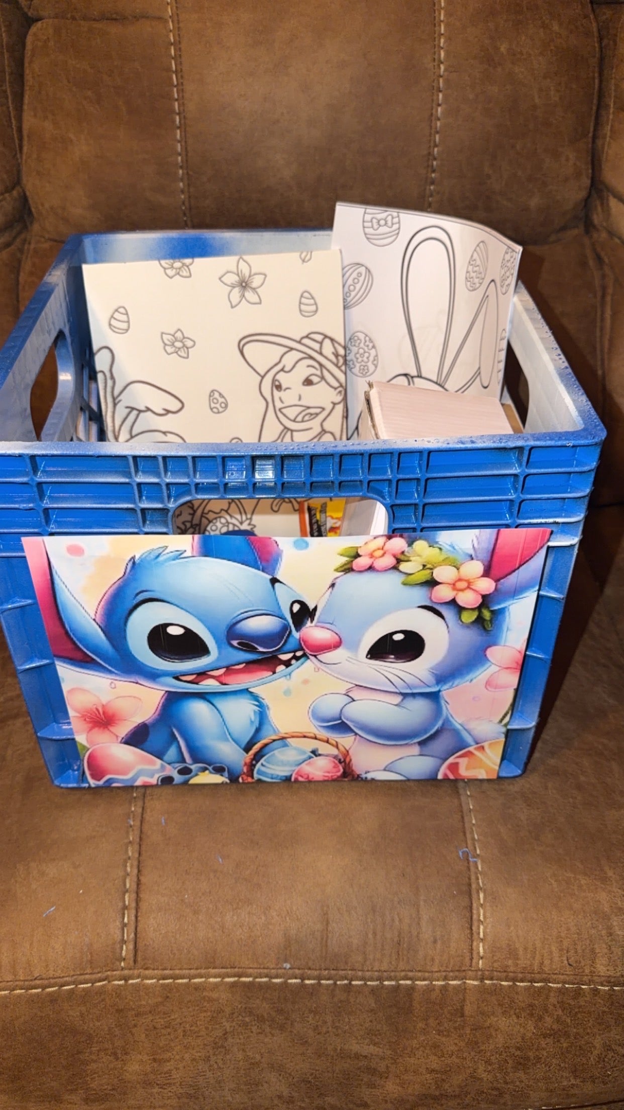 Uncomin Gift Crate