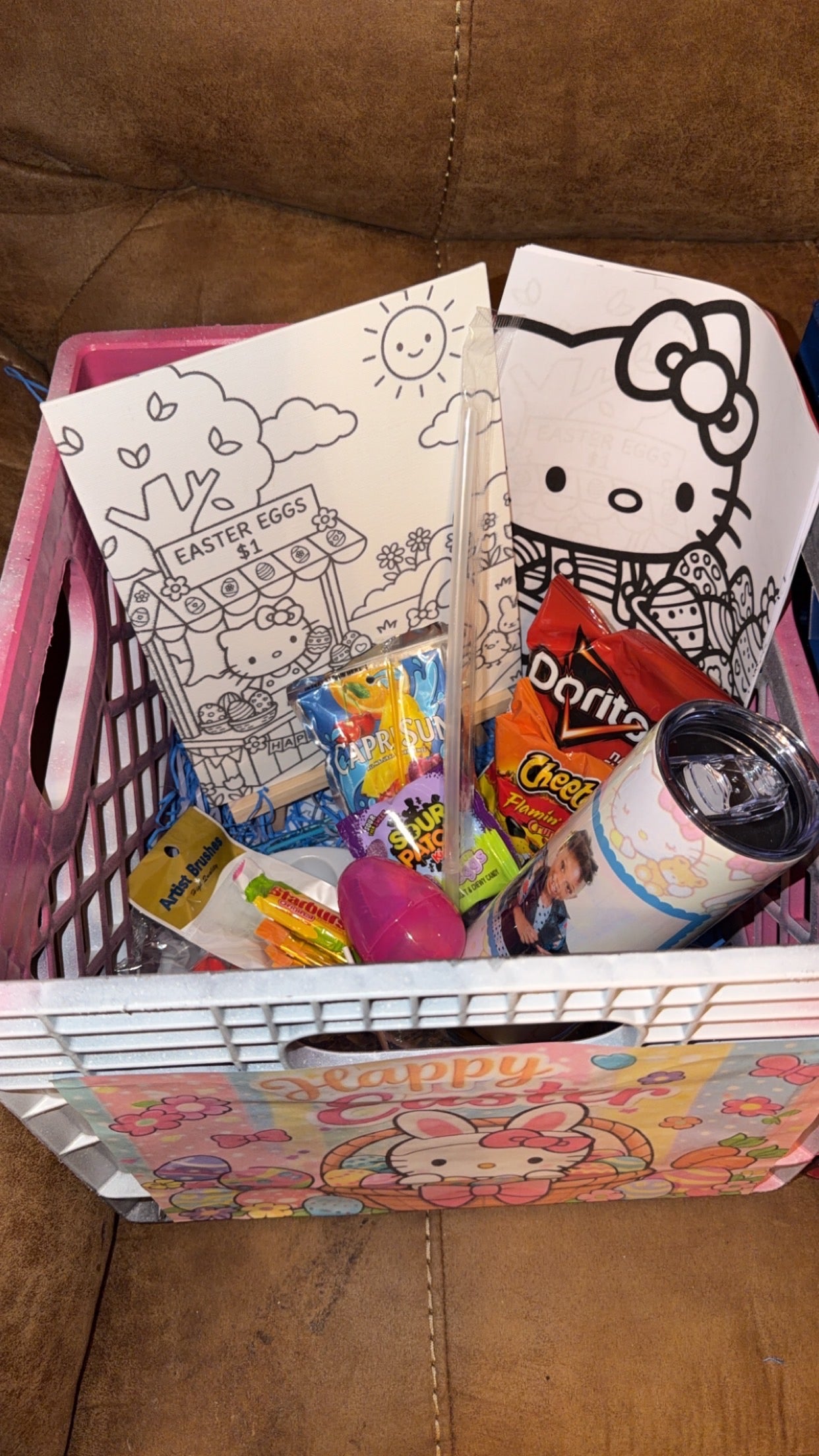 Uncomin Gift Crate