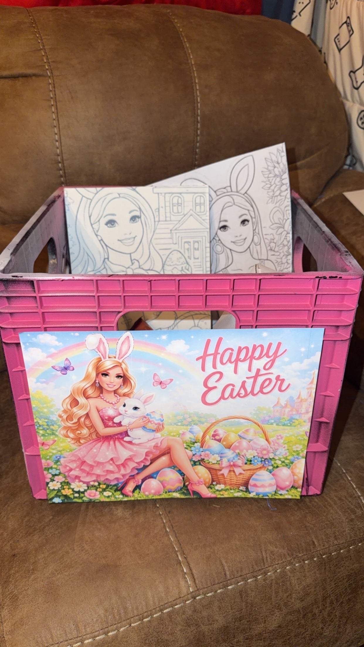 Uncomin Gift Crate