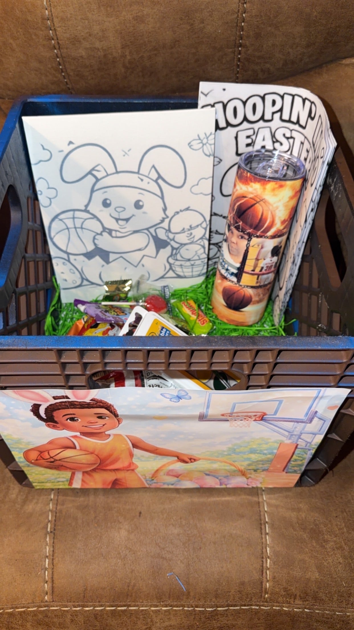 Uncomin Gift Crate