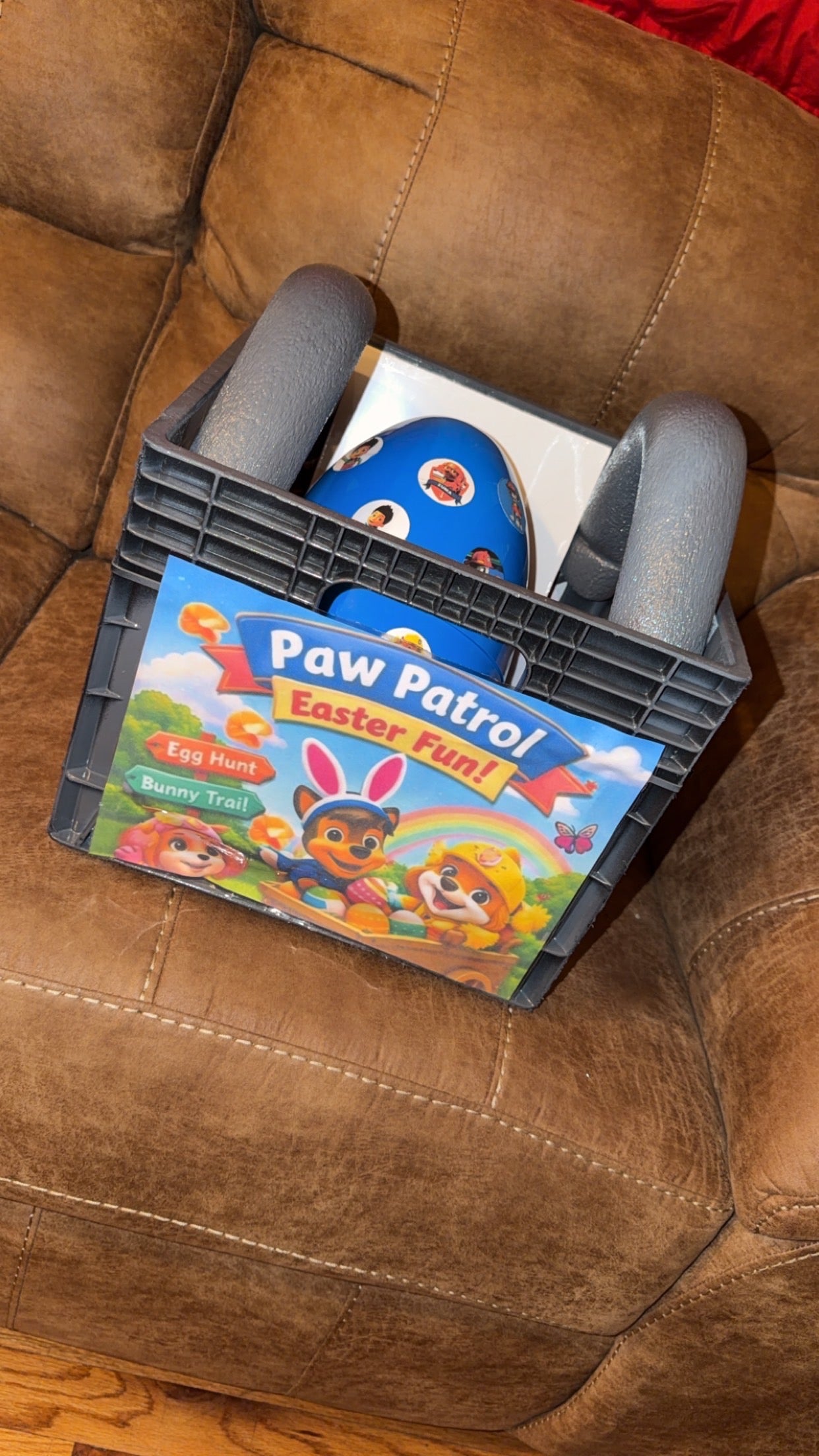 Uncomin Gift Crate
