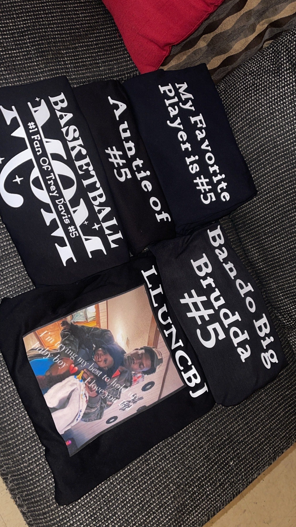 T-Shirt
